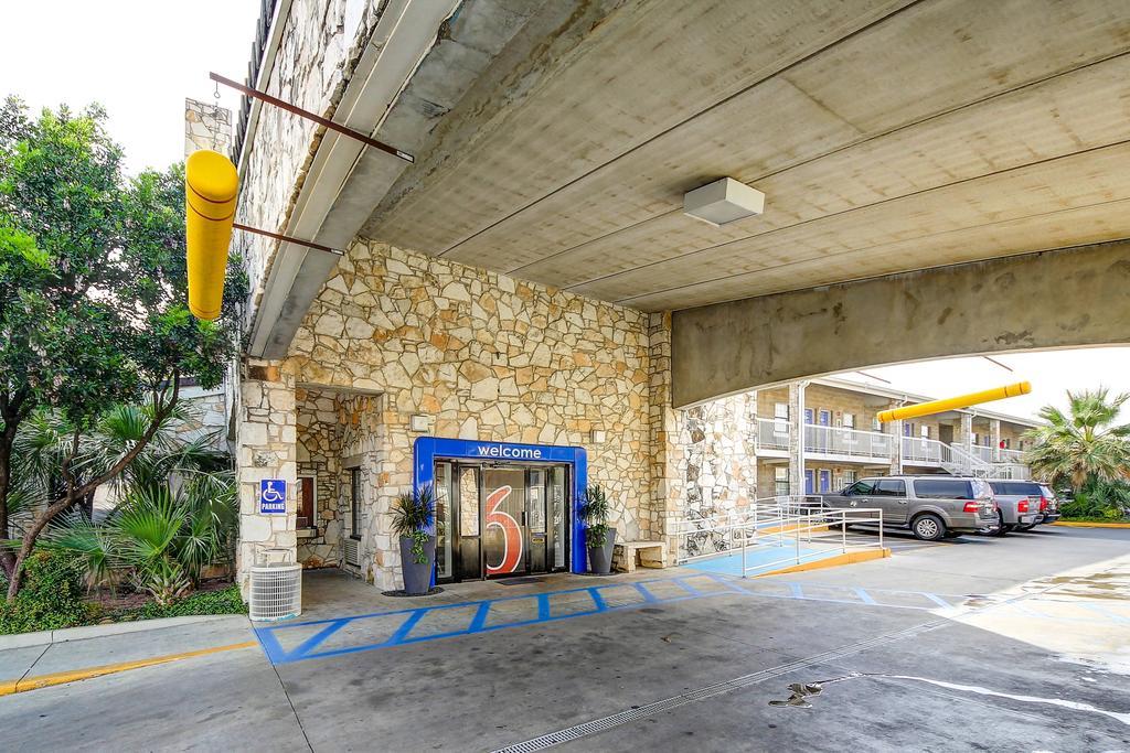 Motel 6-San Antonio, Tx - Northwest Medical Center Buitenkant foto